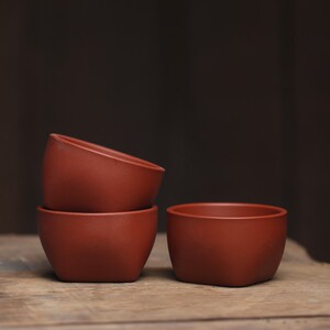 宜兴紫砂天圆地方杯 原矿朱泥茶杯厚实工夫茶普洱红茶可养不烫手