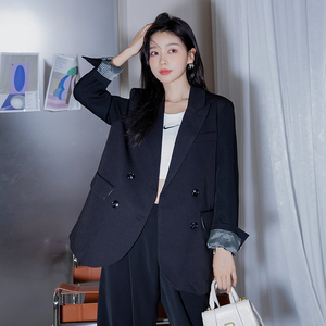 黑色小个子西装外套女春秋季2022新款小众设计感休闲宽松西服上衣