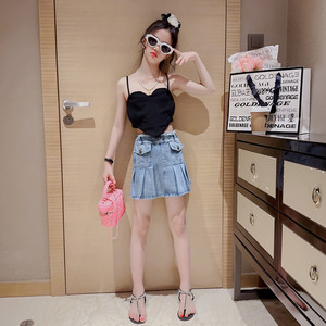 女童背心夏季2023新款时髦小女孩辣妹装爱心吊带儿童牛仔短裙夏装