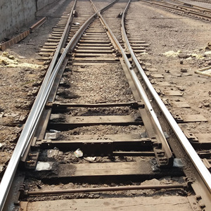 铁路道岔,辙叉,岔芯,机芯,尖轨