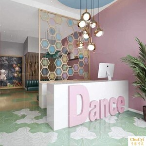新款音乐舞蹈烤漆前台桌早教中心学校收银吧台艺术培训接待台定制