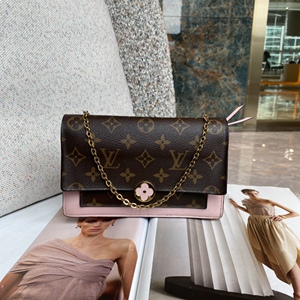 小竹子二手lv/路易威登老花花朵flore链条包6062204227