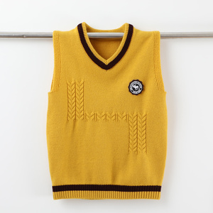 男孩子大童毛背心