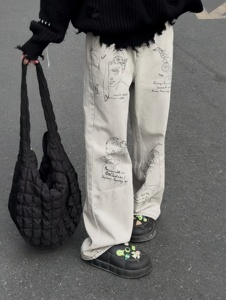 韩国 手绘涂鸦微喇烟灰色牛仔裤男美式vibe高街cleanfit做旧裤子