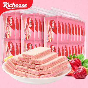 印尼进口richeese丽芝士草莓味威化饼干25g包装休闲零食点心小吃
