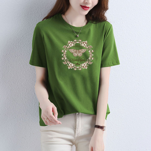 圆领T恤女短袖2024年新款豆绿色小清新时尚印花胖mm休闲显瘦上衣