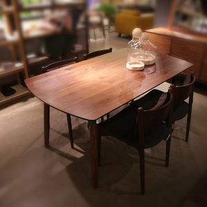 commune褐色简约现代风格餐桌黑核桃木木纹设计餐桌椅子