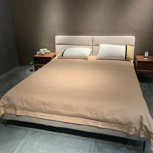 纳斯卡床现代简约真皮实木床1.8米1.5黑胡桃木 双人床 意式极简床