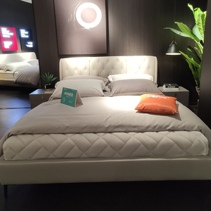 米斐白月光乳胶家用床垫