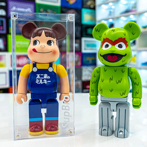 泡泡玛特积木熊