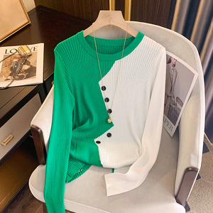 不规则双色拼接纽扣设计圆领针织衫女2023春季新款高级感坑条毛衣