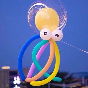 飞天章鱼八爪鱼网红飘空气球波波球风筝线手持儿童夜市地摊发光