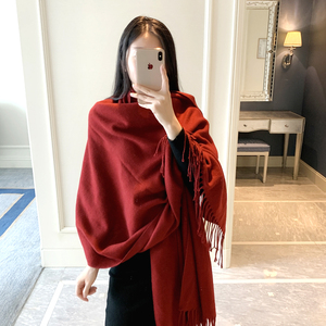 新款复古风红色围巾女秋冬季韩版仿羊绒超大尺寸长款酒红婚礼披肩
