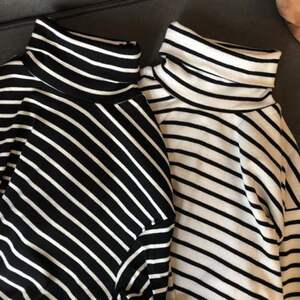 斑马线衣服女内搭