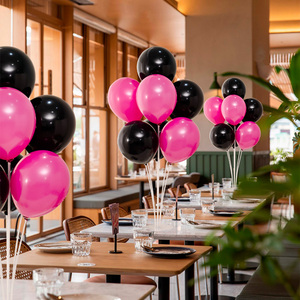 520情人节桌飘爱心形气球黑粉玫红铝膜飘空求婚氛围商场装饰布置