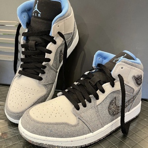 air jordan 1 mid aj1乔丹男灰蓝可回收材料复古篮球鞋dm3529-004