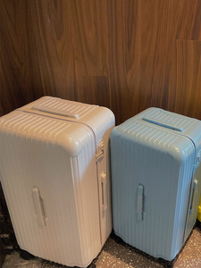 森马马东强超大容量学生行李箱女超轻拉杆箱30寸密码网红32旅行箱