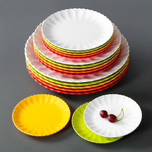 00tb7276808395淘宝包邮30件套装一次性盘子彩色硬塑料圆盘浮雕盘
