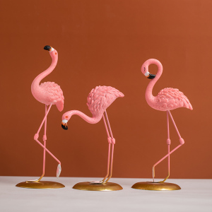 ins北欧火烈鸟小摆件家居创意客厅电视柜新婚房相爱轻奢装饰礼品