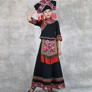 壮族民族服装女少数民族特色复古风夏季刺绣长款摆裙舞蹈生活套装