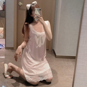 性感睡裙深v纯欲女士睡衣火辣大胸聚拢小胸女人吊带女性情趣蕾丝