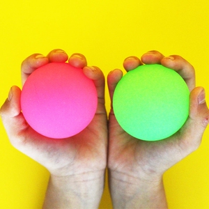 夜光弹力球儿童闪光大号玩具网闪光球成人超大跳跳球弹跳球夜明珠