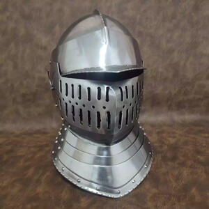 现货-勃艮第 盔甲 板甲头盔
