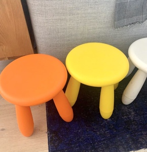 IKEA宜家代购玛莫特凳子儿童凳塑料板凳加厚四脚凳宝宝圆凳矮凳