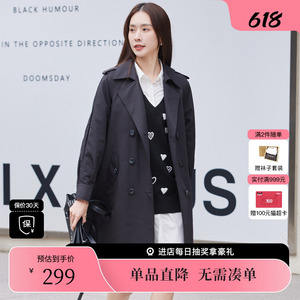 XG/雪歌XI108003A490黑色休闲风衣2023春季新款中长款长袖外套女