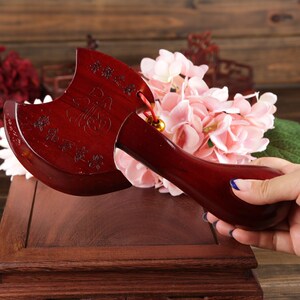 门口搬家新娘道具斧子红色院子结婚坐福用的斧子 桃木 婚庆婚