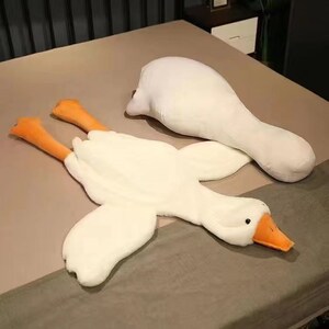 抖音网红可爱大白鹅毛绒玩具公仔玩偶鸭子布娃娃抱枕睡觉床上夹腿
