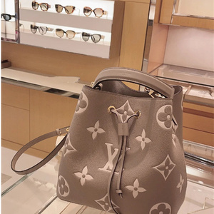 【捡漏拍】lv路易威登女包neonoe大象灰抽绳水桶包单肩斜挎手提包