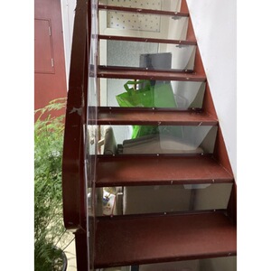 镂空楼梯防尘挡板沙发挡板床底围栏缝隙底部护栏家用宠物猫咪封边