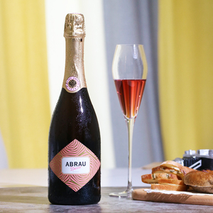 直采俄罗斯高泡半干型桃红起泡香槟酒葡萄酒12.5%黑皮诺 慕斯卡特