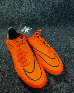 毒蜂2中端ag 足球鞋 nike 749895-888