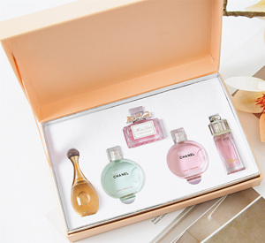 香奈儿香水女士小样q版五件套持久淡香coco可可小姐5号邂逅礼盒装