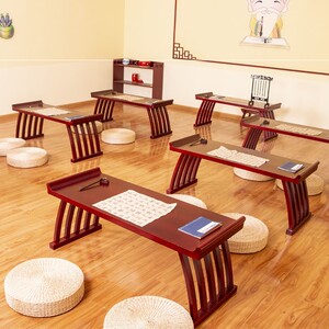 幼儿园国学桌椅仿古学堂国学桌椅书法桌培训桌私塾书画毛笔课桌椅