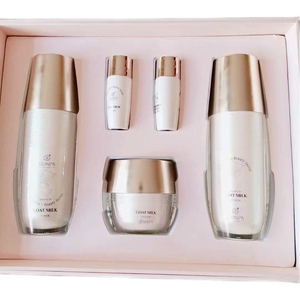 诗臻泊山羊奶臻密靓肤套盒      专柜正品刮码发货裸发