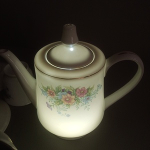 库存洪江球泥瓷器茶壶茶具标价一杯一碟，其他联系改价