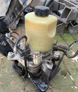 适用福特05-13经典福克斯两厢三厢马自达3电子液压方向转向助力泵