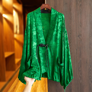 绿色重磅冠乐绉真丝外套女复古刺绣中式国风盘扣高端桑蚕丝上衣潮