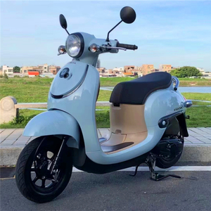 进口本田复古小龟50cc电喷水冷小自由摩托车男女省油代步踏板车