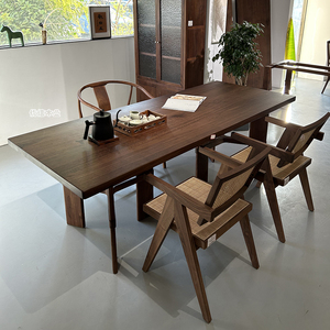 北美黑胡桃木餐桌整板全实木大板桌子家用餐厅原木餐台书桌茶桌
