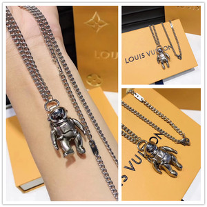 正品代购 lv/路易威登 20新款宇航员吊坠 男女同款简约情侣项链