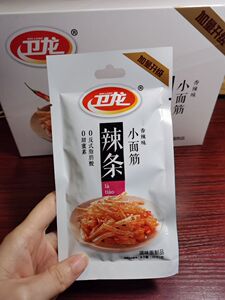卫龙小面筋24g辣条小卫龙18g煎饼果子整箱校园5毛零食60包面制品
