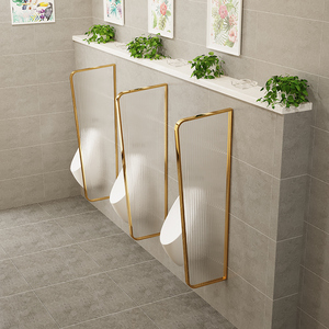 公共卫生间的隔断