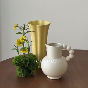 陶瓷花瓶白色黄色家居装饰鲜花仿真马蹄莲海芋嘉兰百合