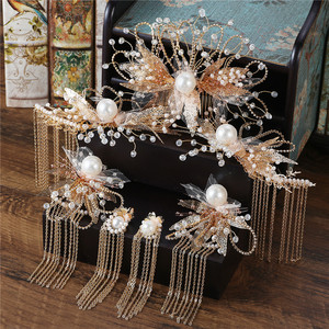 古代头饰凤冠金色