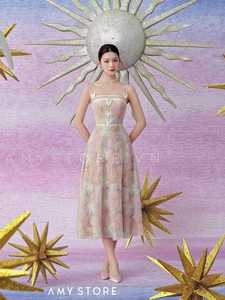 越南小众设计品牌清新绿粉色梦幻仙女蕾丝花朵连衣裙长裙A009