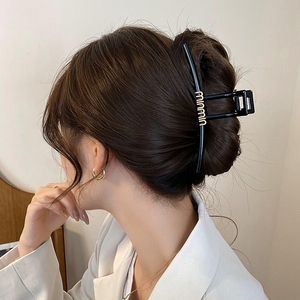 简约字母金属一字抓夹女后脑勺盘发发夹大号鲨鱼夹发量多发卡头饰